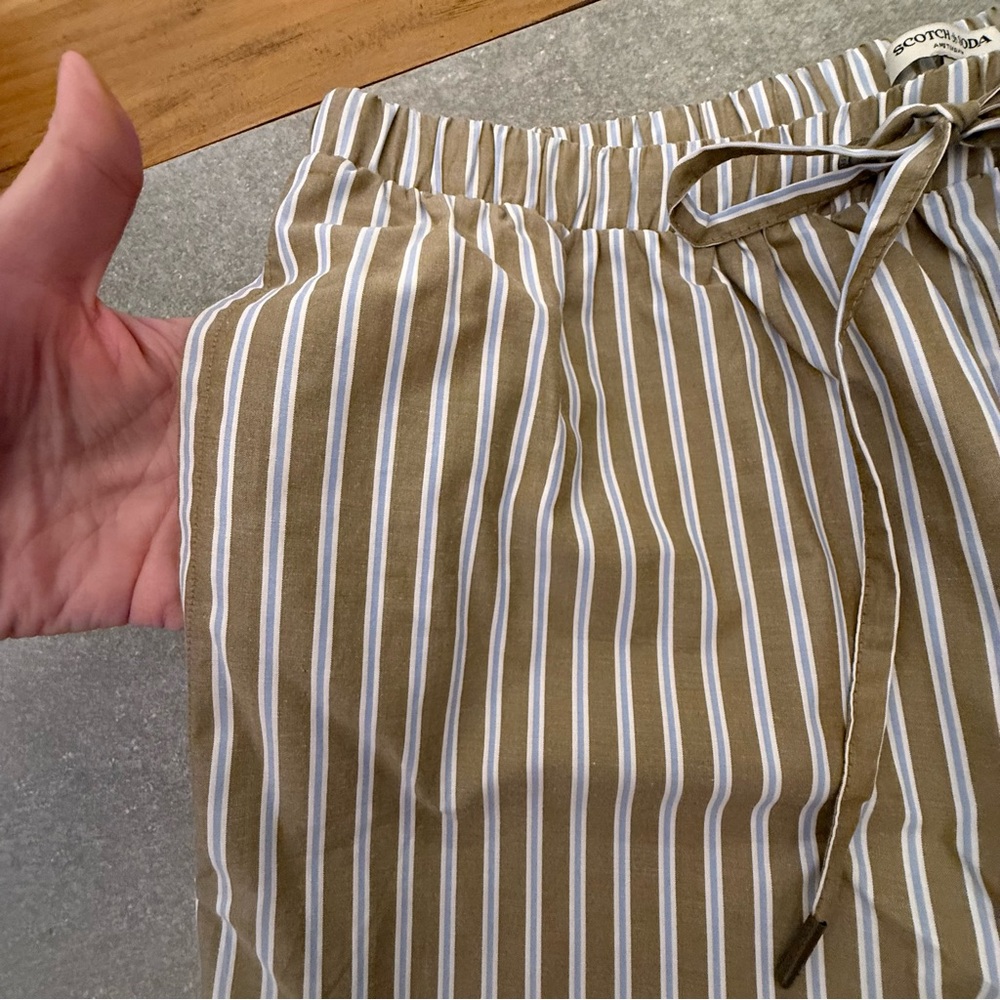 NWT Scotch & Soda Striped Easy Drawstring Shorts Martini Olive Size Medium - Picture 6 of 11